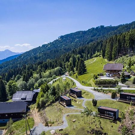 阿夫里茨艺术旅舍公寓 外观 照片